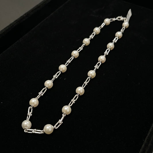The Lumière Crystal Women’s Silver Chain Necklace — Brilliant-Cut Pavé Edition