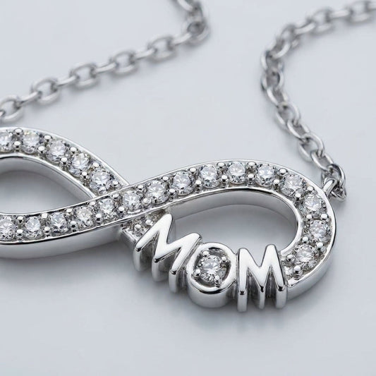 Éternelle Infinity Pendant Necklace