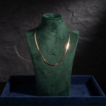The Aurelia Flat Herringbone Chain