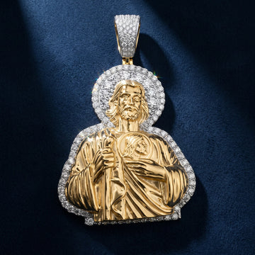 Divine Radiance Moissanite Sacred Heart Pendant