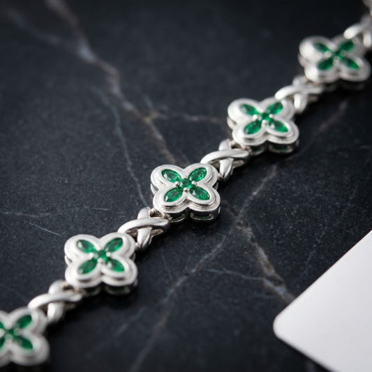 Emerald Clover Pavé Diamond Link Bracelet In White Gold